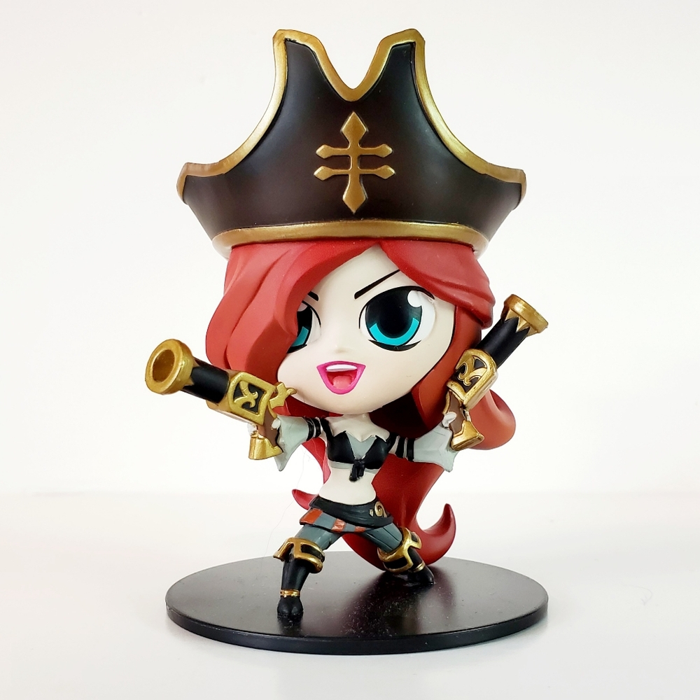 League of Legends Miss Fortune Figure #004 Riot Figurine 2014  Riot Games